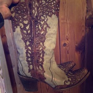 Women’s corral boots